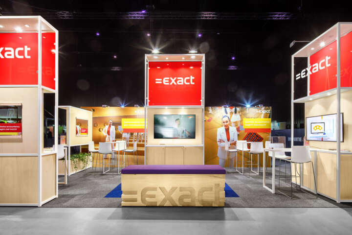 Wooden modular booth design for Exact Software.
